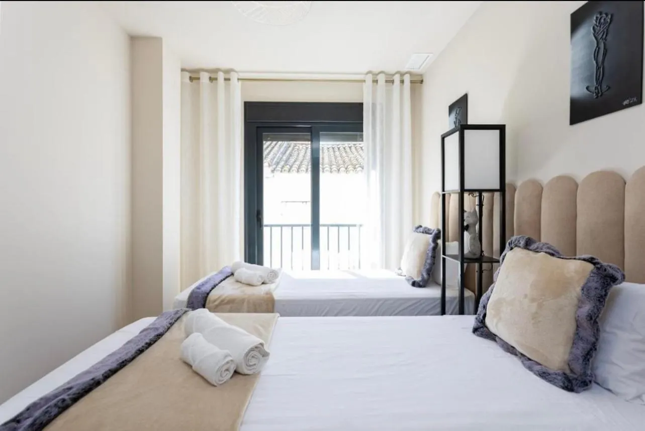 Estepona Elegance Apartment 150Mts From The Sea 0*,  إسبانيا