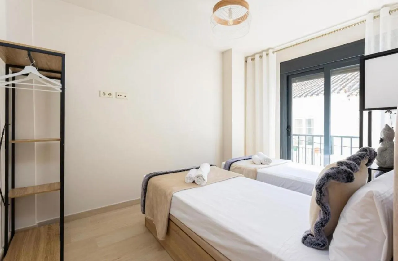 Estepona Elegance Apartment 150Mts From The Sea